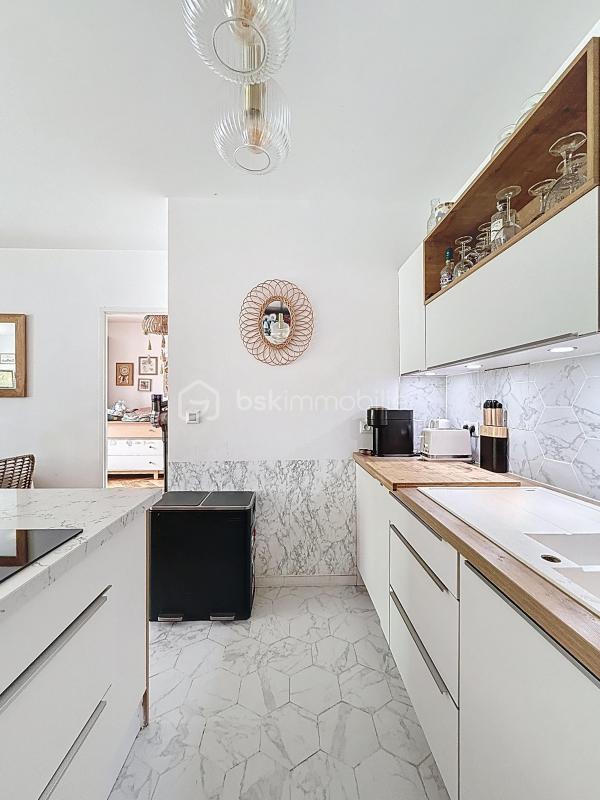 Appartement - 70 m² - 3 pièces