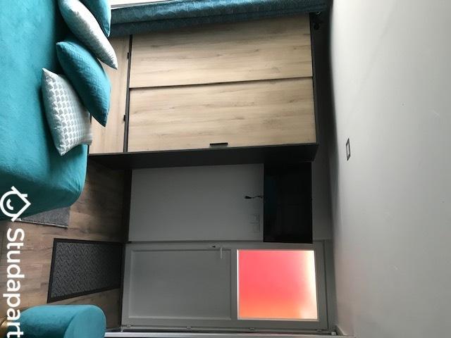 Chambre - 21 m² - 1 pièce