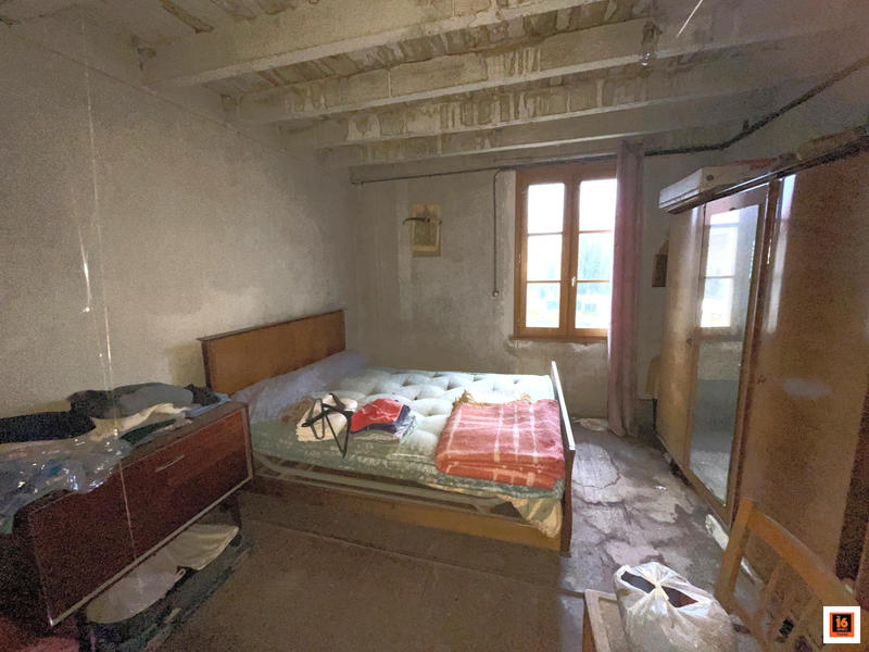 Maison ancienne - 110 m² - 4 pièces