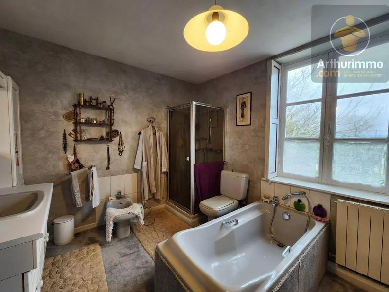 Maison - 150 m² - 5 pièces