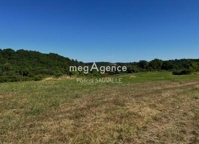 Terrain constructible - 3 221 m²