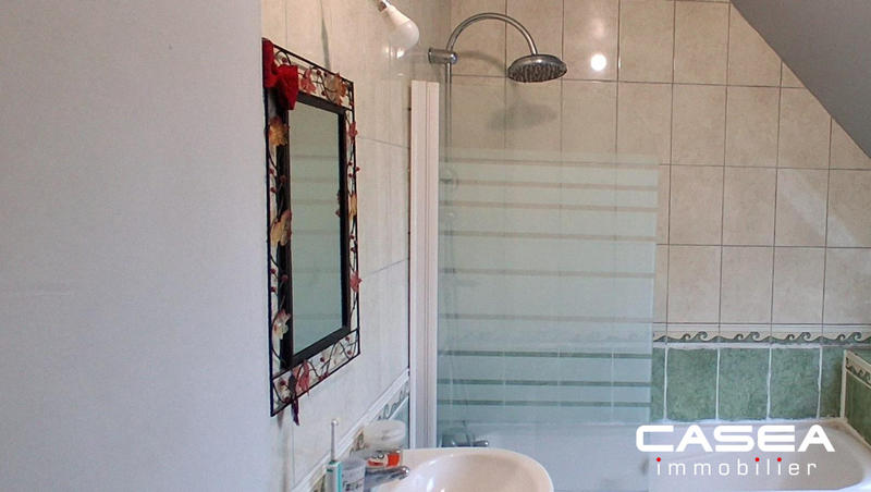 Maison contemporaine - 152 m² - 7 pièces