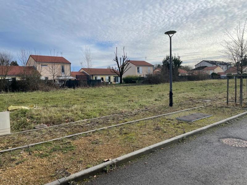 Maison - 93 m² - 5 pièces