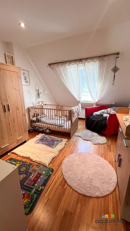 Maison - 250 m² - 7 pièces