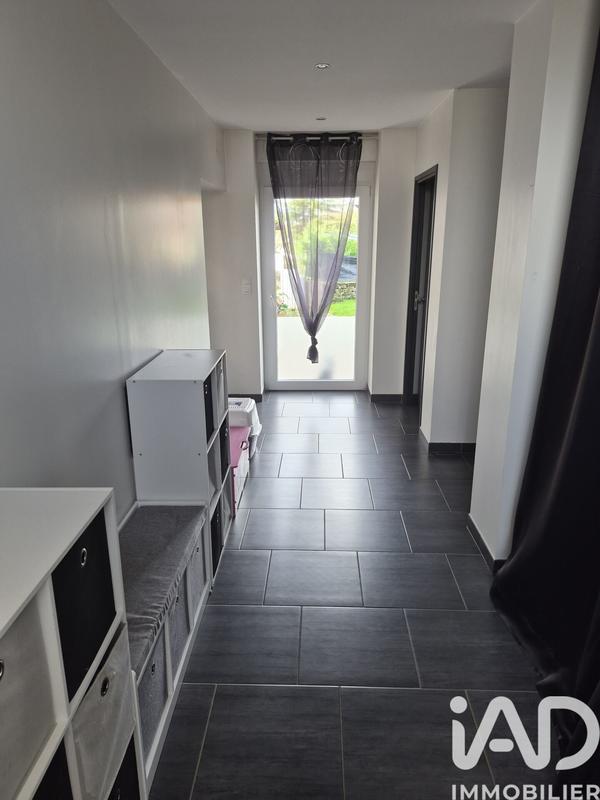 Maison - 211 m² - 6 pièces