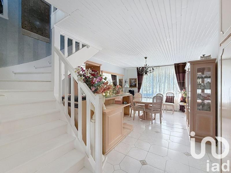 Maison - 129 m² - 6 pièces