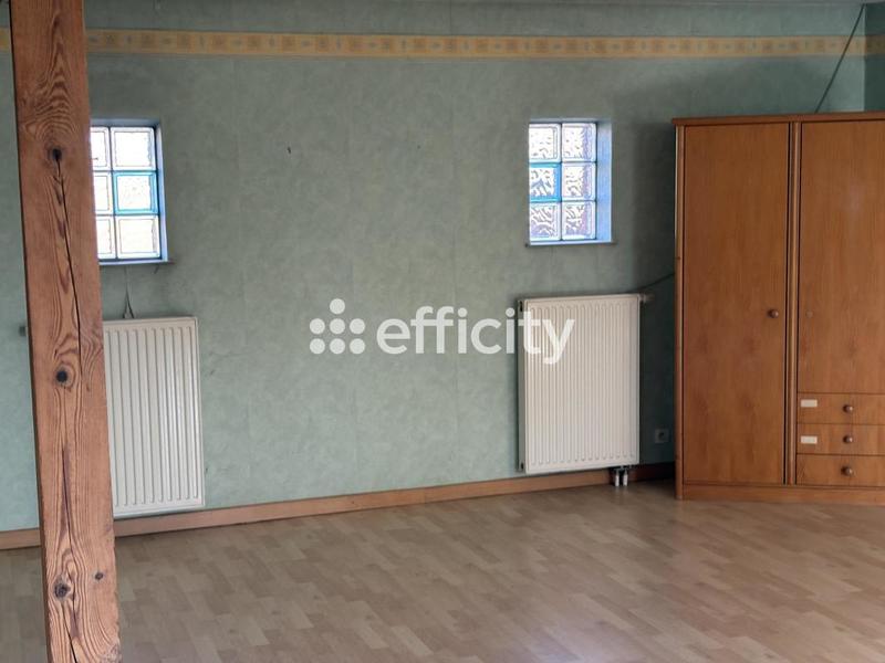 Maison - 200 m² - 5 pièces