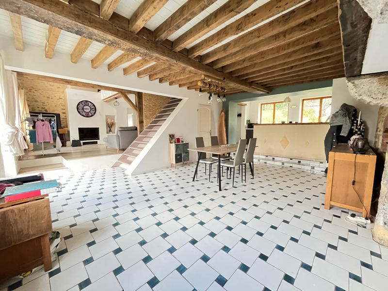 Longère - 250 m² - 6 pièces