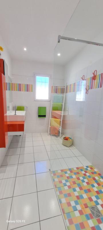 Villa - 140 m² - 5 pièces