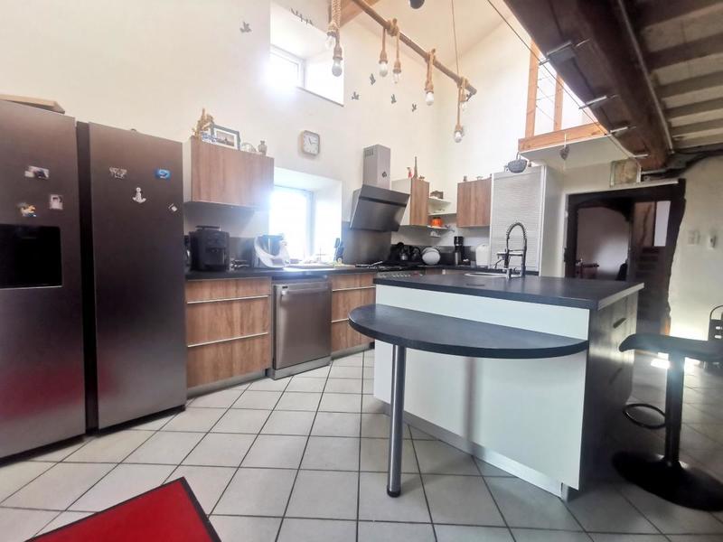 Maison - 138 m² - 5 pièces