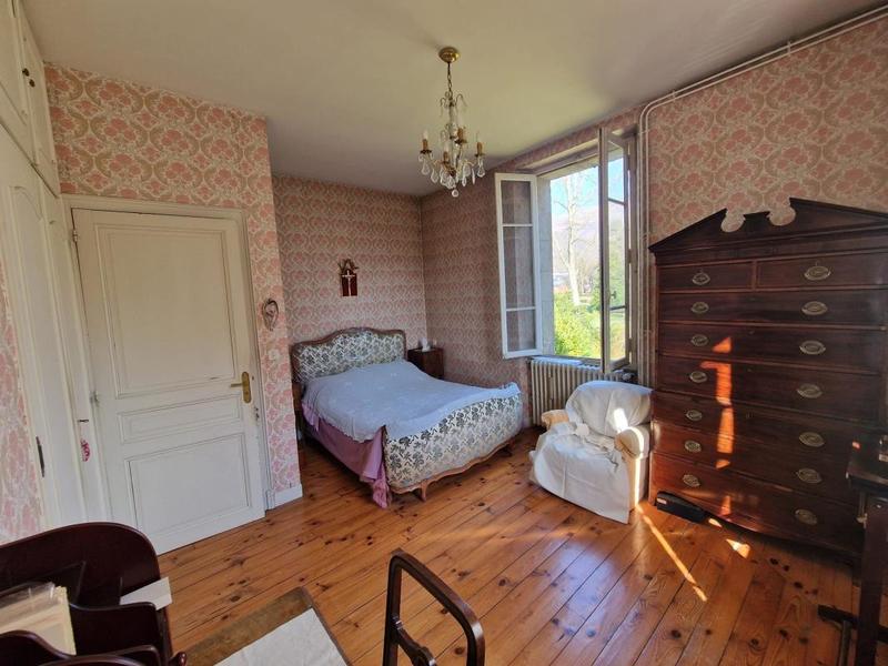 Demeure - 139 m² - 6 pièces