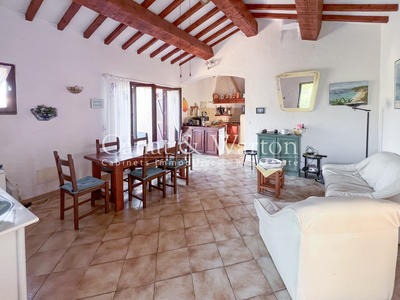 Villa - 80 m² - 4 pièces