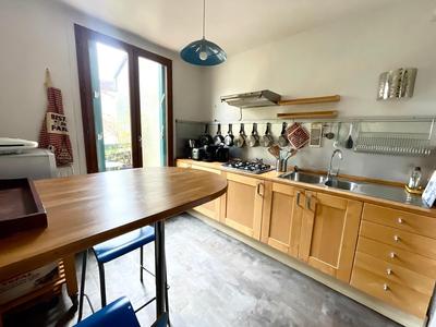 Appartement - 85 m² - 3 pièces