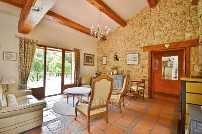 Villa - 146 m² - 6 pièces