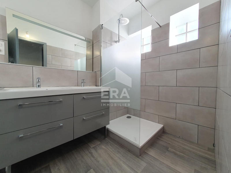 Appartement - 107 m² - 5 pièces