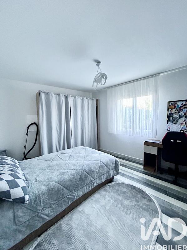 Maison - 190 m² - 3 pièces