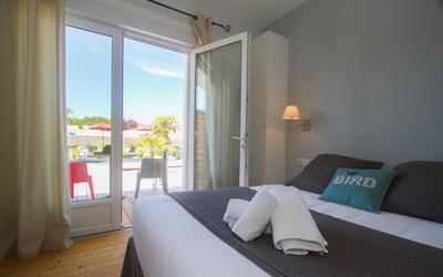 Local d'activités - 1 140 m²