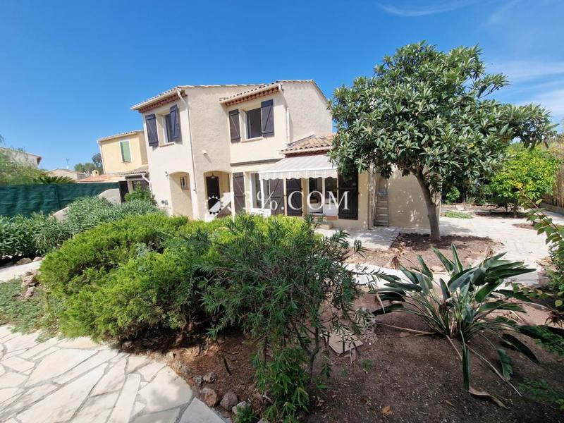 Villa - 96 m² - 5 pièces