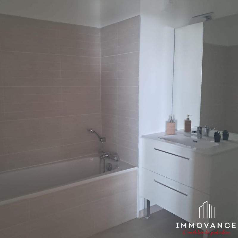 Appartement - 89 m² - 4 pièces