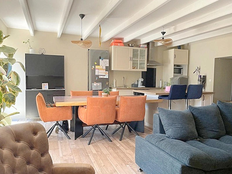 Maison - 100 m² - 5 pièces