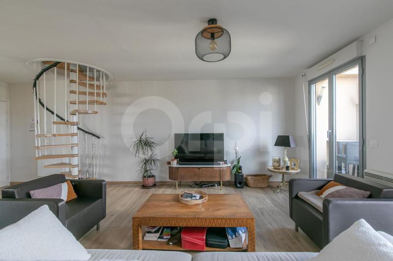 Duplex - 83 m² - 3 pièces