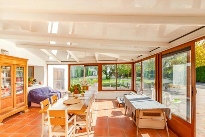 Maison - 300 m² - 9 pièces