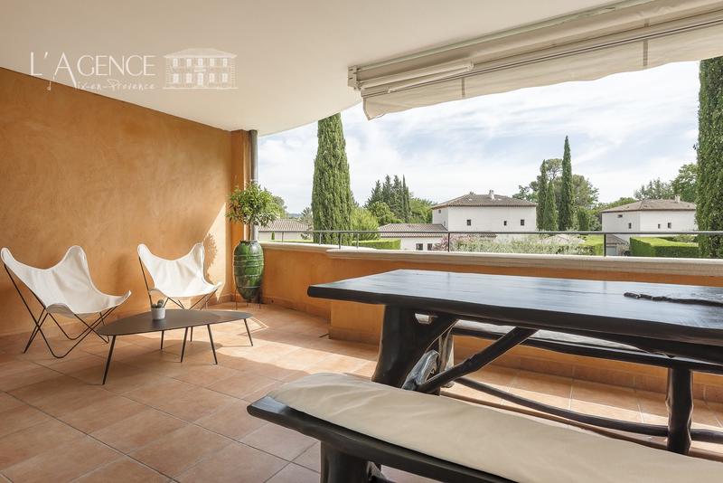 Duplex - 183 m² - 6 pièces