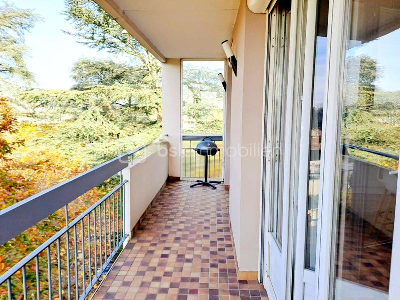 Appartement - 83 m² - 4 pièces