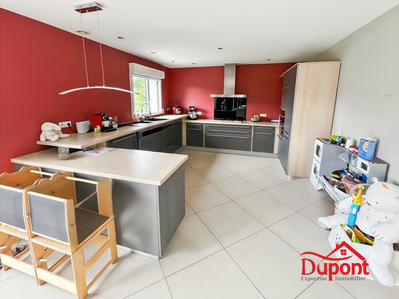 Maison - 191 m² - 7 pièces