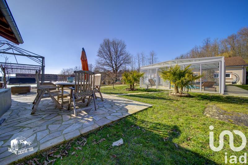 Maison - 165 m² - 6 pièces