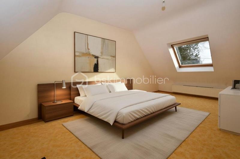 Maison - 167 m² - 6 pièces