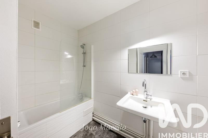 Appartement - 93 m² - 5 pièces