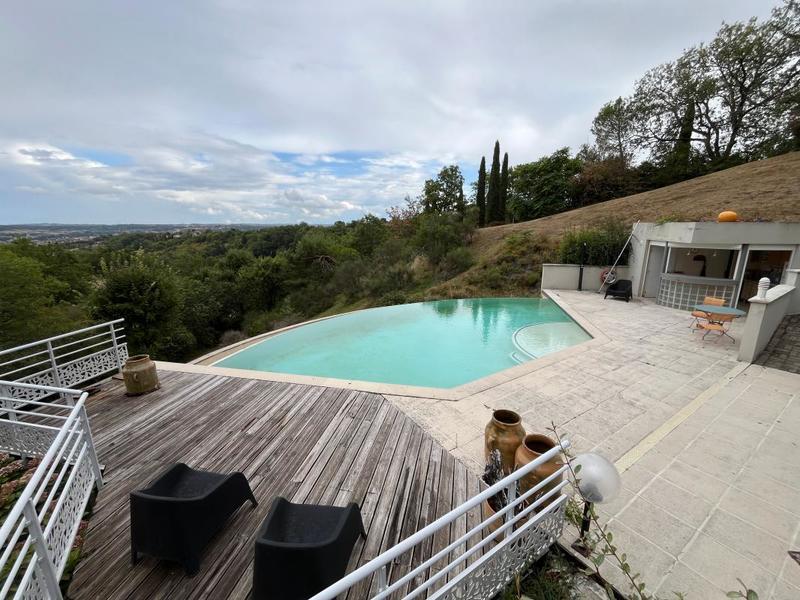 Maison d'architecte - 198 m² - 5 pièces