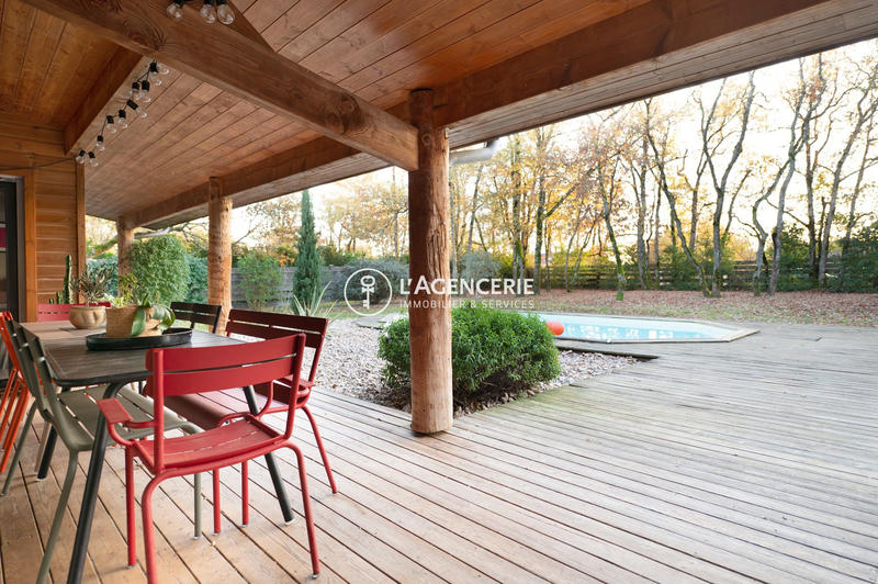 Maison - 175 m² - 6 pièces