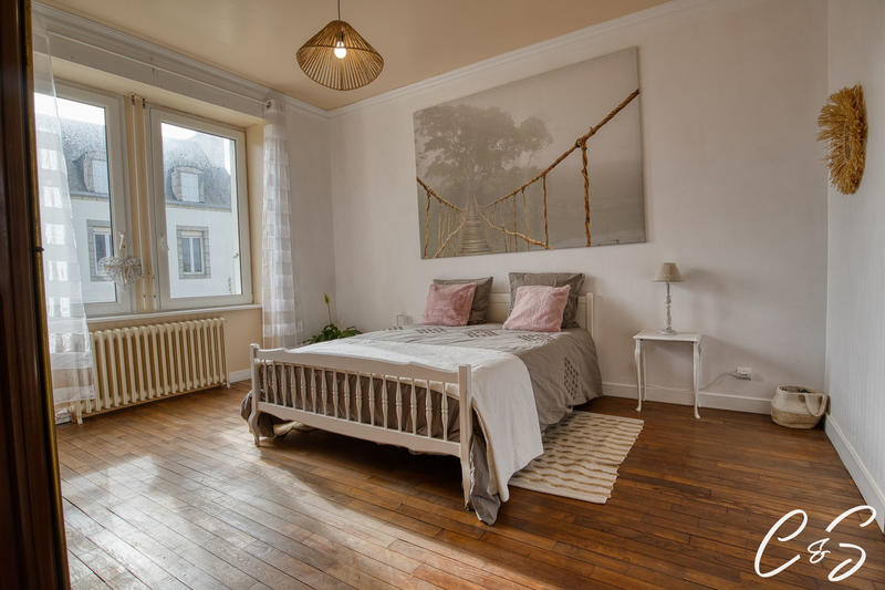 Maison ancienne - 193 m² - 7 pièces