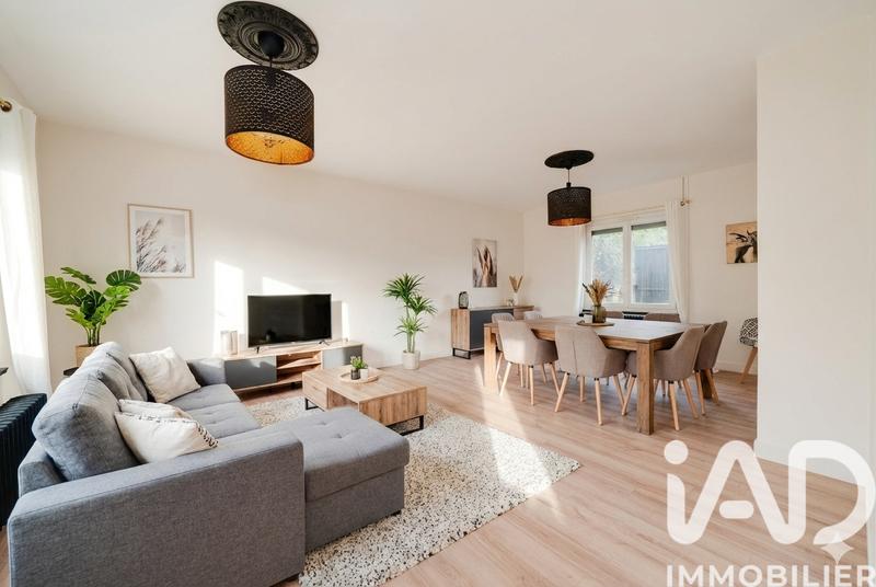 Maison - 142 m² - 6 pièces