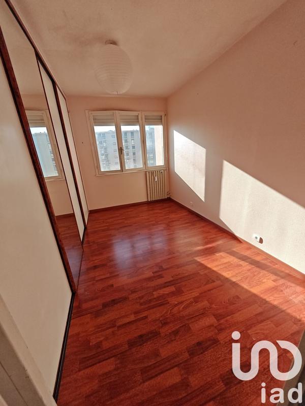 Appartement - 95 m² - 5 pièces