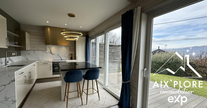 Maison - 137 m² - 6 pièces