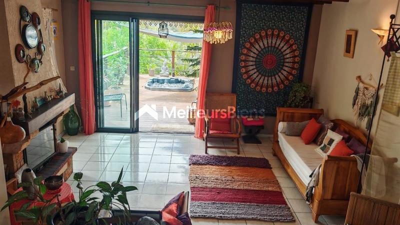 Maison - 167 m² - 7 pièces