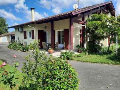 Maison - 145 m² - 7 pièces