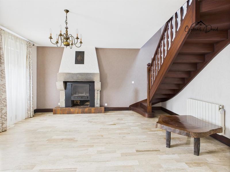 Maison - 133 m² - 7 pièces