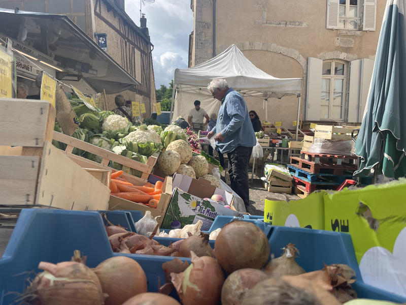 Marché de Ferrières-en-Gâtinais - Vendredi