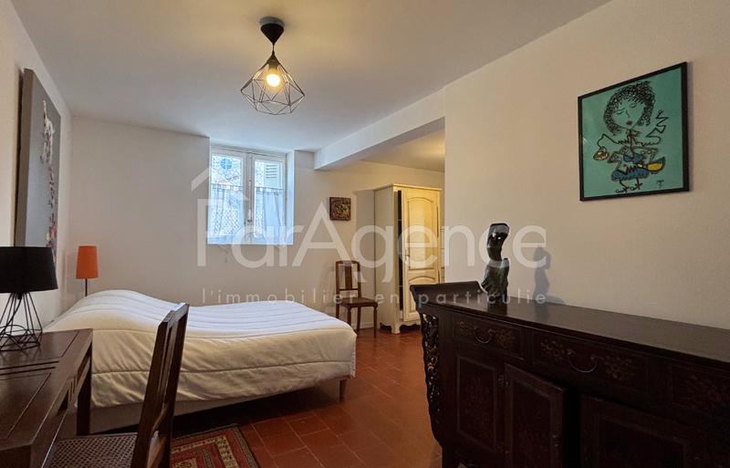 Maison - 175 m² - 6 pièces