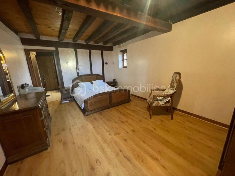 Demeure - 388 m² - 10 pièces