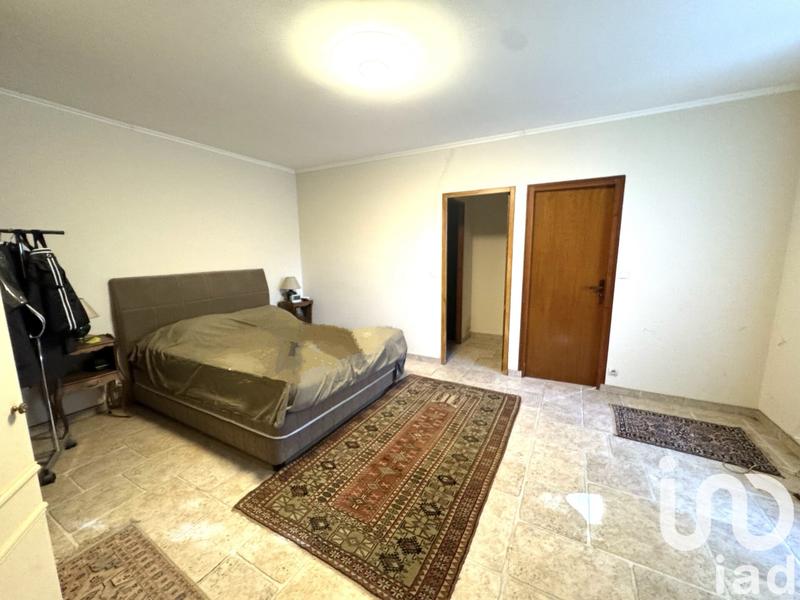 Maison - 298 m² - 7 pièces