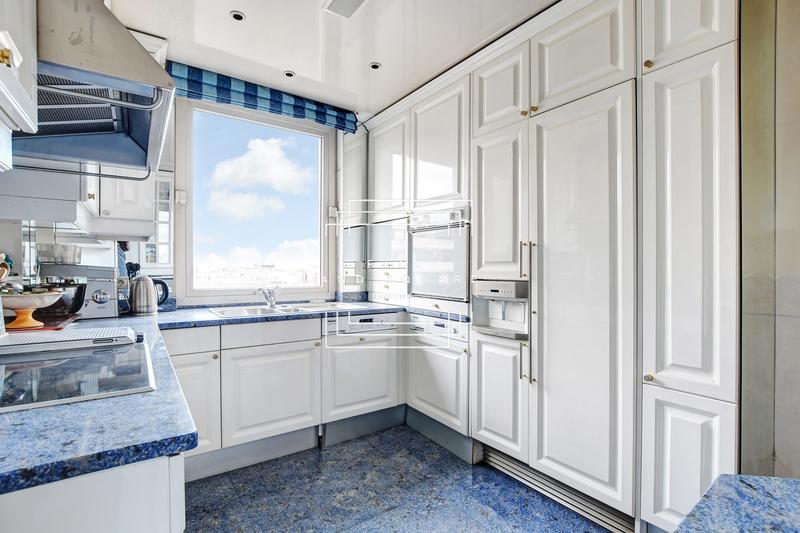 Appartement - 111 m² - 5 pièces