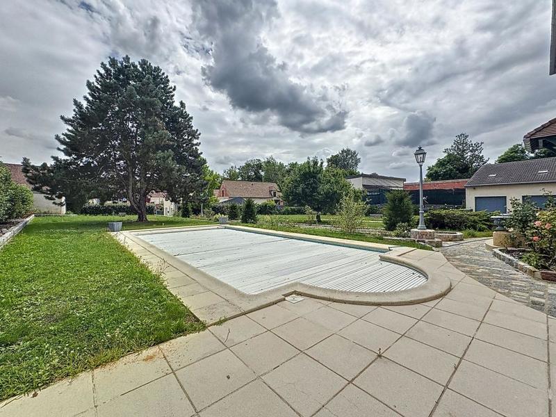 Maison - 133 m² - 6 pièces