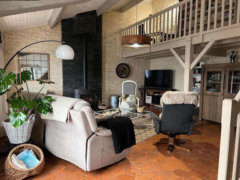 Maison - 182 m² - 7 pièces