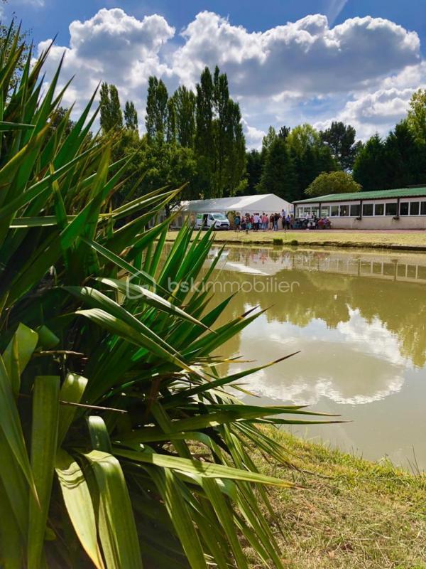 Maison - 380 m² - 4 pièces