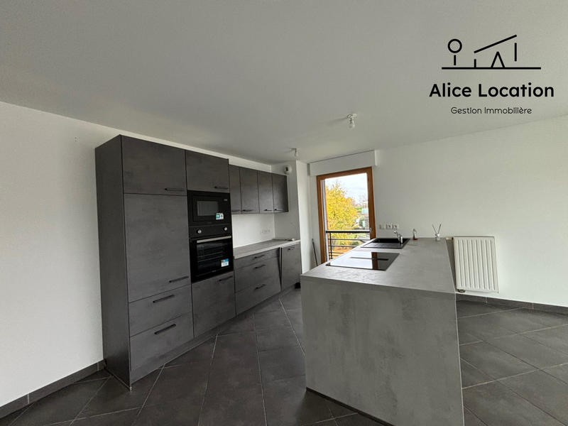 Appartement - 85 m² - 4 pièces